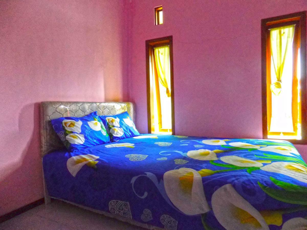 Bed and Breakfast Osingvacation Tamansuruh Exterior foto